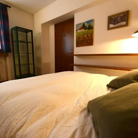 Apartment Luxury Private Parking-wifi-netflix